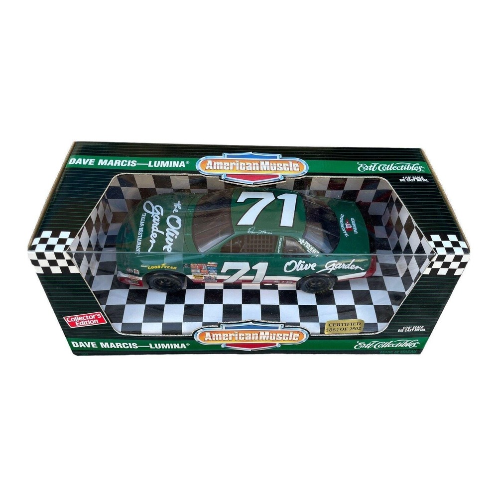 Dave Marcis Olive Garden Chevy 1/18 ERTL American Muscle NASCAR Diecast